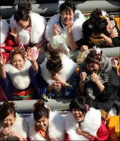 成人典礼女生视频,成人典礼女生风采瞬间