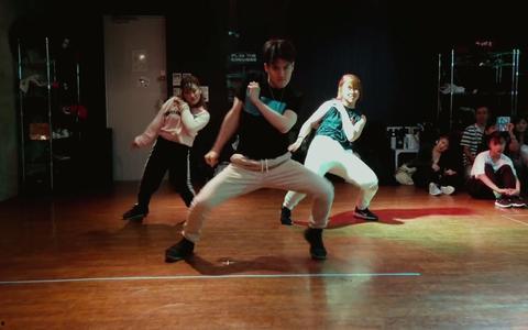 印度健身舞成人舞视频,跟随成人舞视频燃情塑形之旅