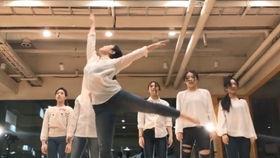 成人礼教学视频,青春蜕变,迈向成熟